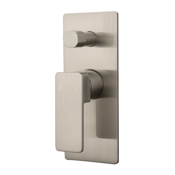 IKON / CERAM WALL MIXER WITH DIVERTER - HYB636-501 - Image 3