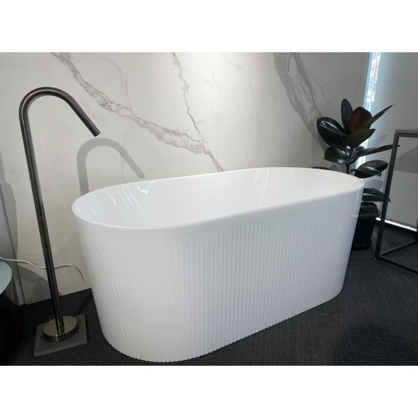 Attica Noosa 1500  Bath - Image 2
