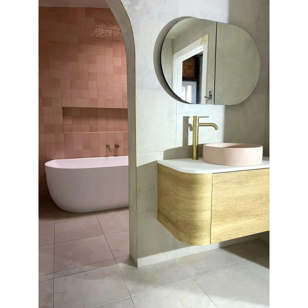 Bondi 900mm Wall Hung Curve Vanity - Image 4