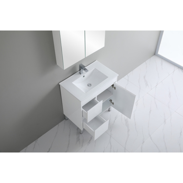 P73LLG - Image 3
