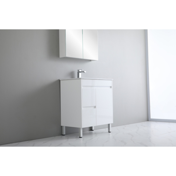 P73LLG - Image 2