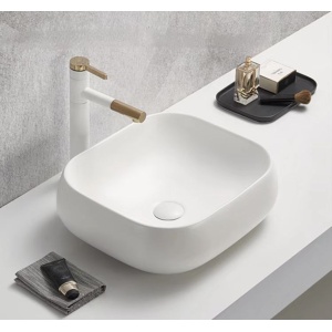 Qubix - Matt White Fine Ceramic - PA4540MW