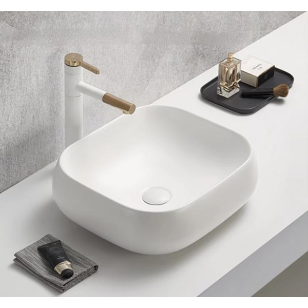 Qubix - Matt White Fine Ceramic - PA4540MW