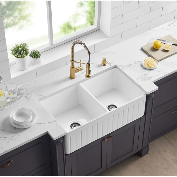 Greenwich Fireclay Farmhouse Sink - FCS828-D-GW