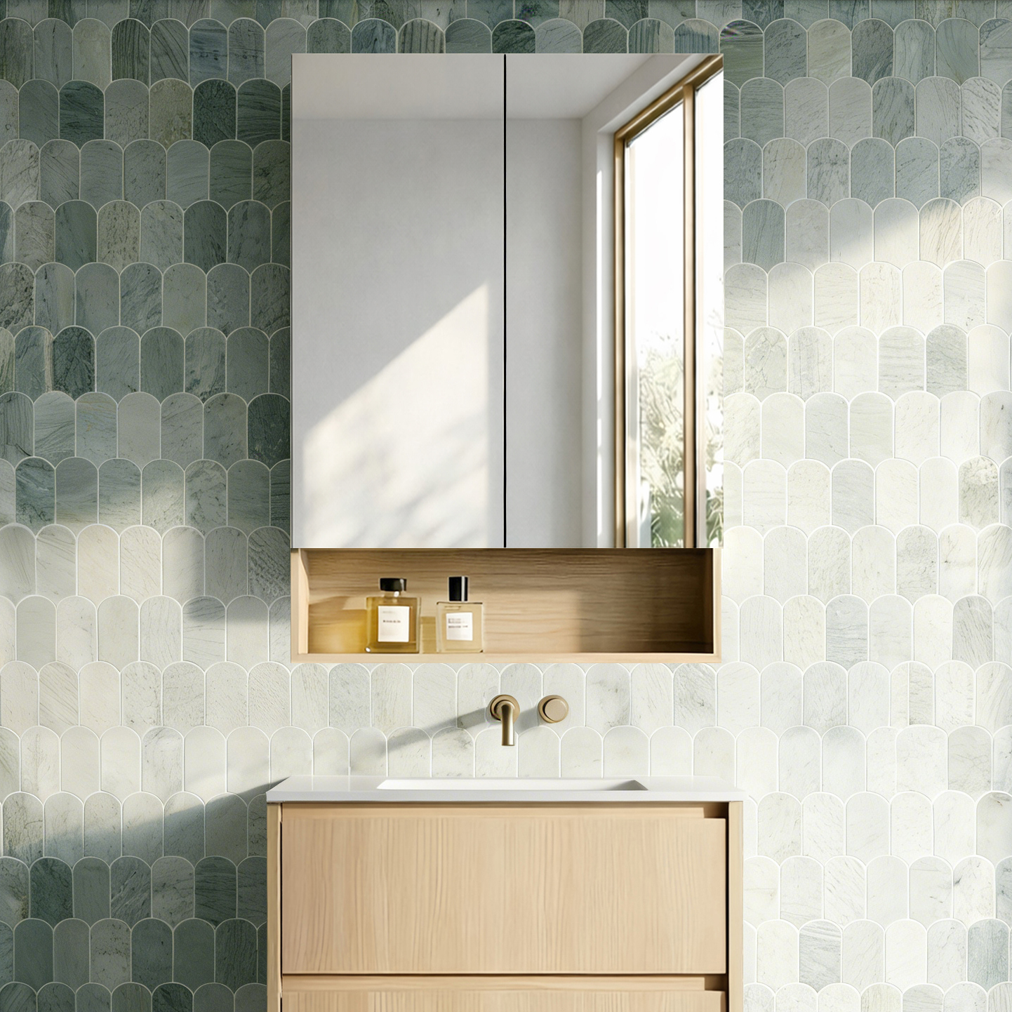 Clark Plywood Mirror Cabinet Sandy Oak 600mm - Image 4